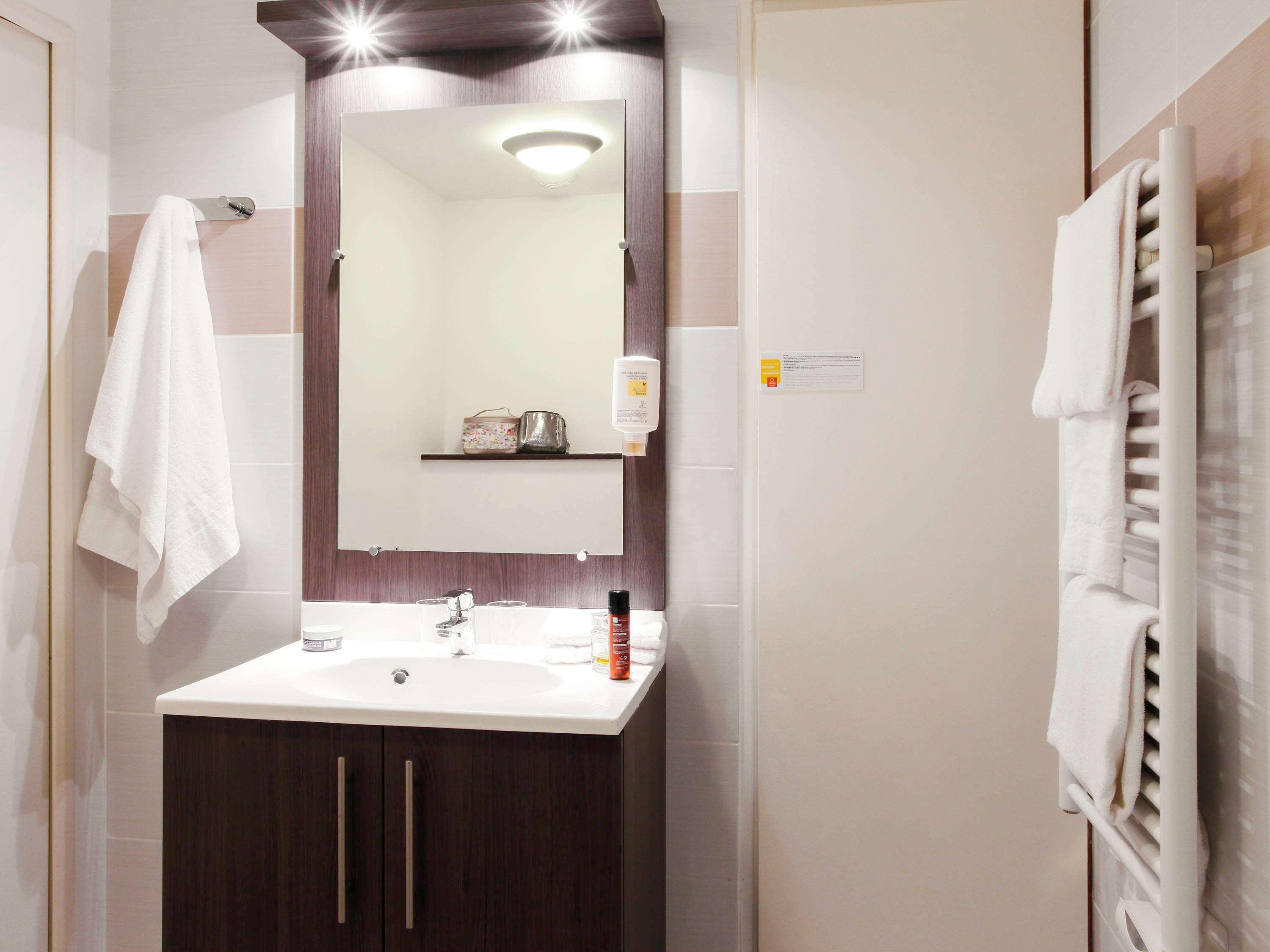 Aparthotel Adagio Access Marseille Saint Charles Exterior photo