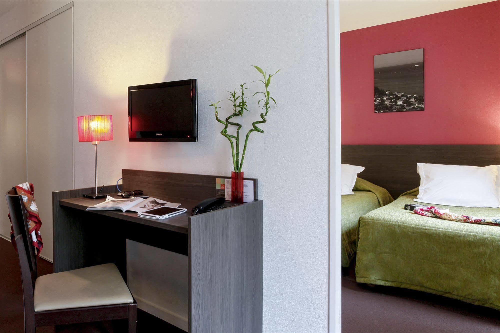 Aparthotel Adagio Access Marseille Saint Charles Exterior photo
